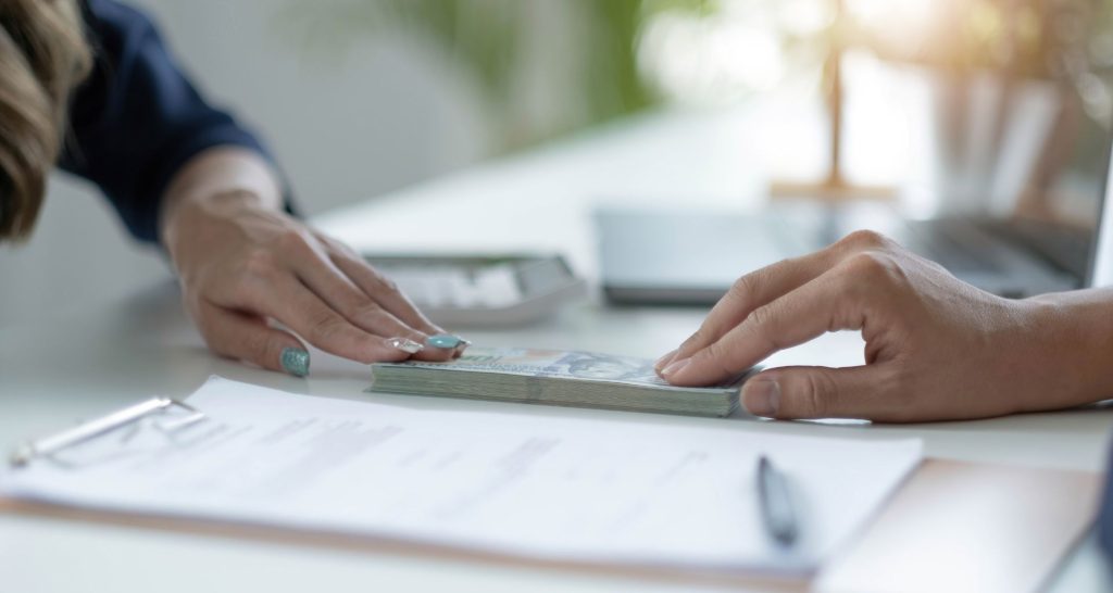 Foreigners Drive Portugal's Home Loan Market: Who are They? 1 More foreigners are borrowing to buy homes in Portugal