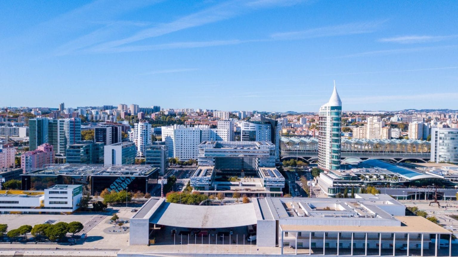 Roca Estate Agency's Memorable Day Out at the "Real Estate in Portugal" Exhibition Roca Estate