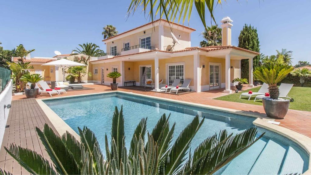 sale of real estate to foreign clients in Portugal